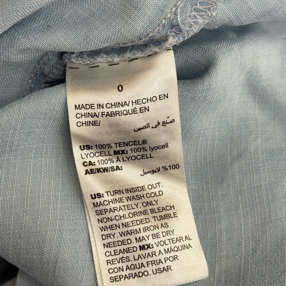 Chico’s 100% Tencel Lyocell Chambray Button Down Shirt Light Blue Soft Denim Top - Picture 9 of 11